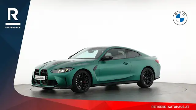 BMW M4 view 12