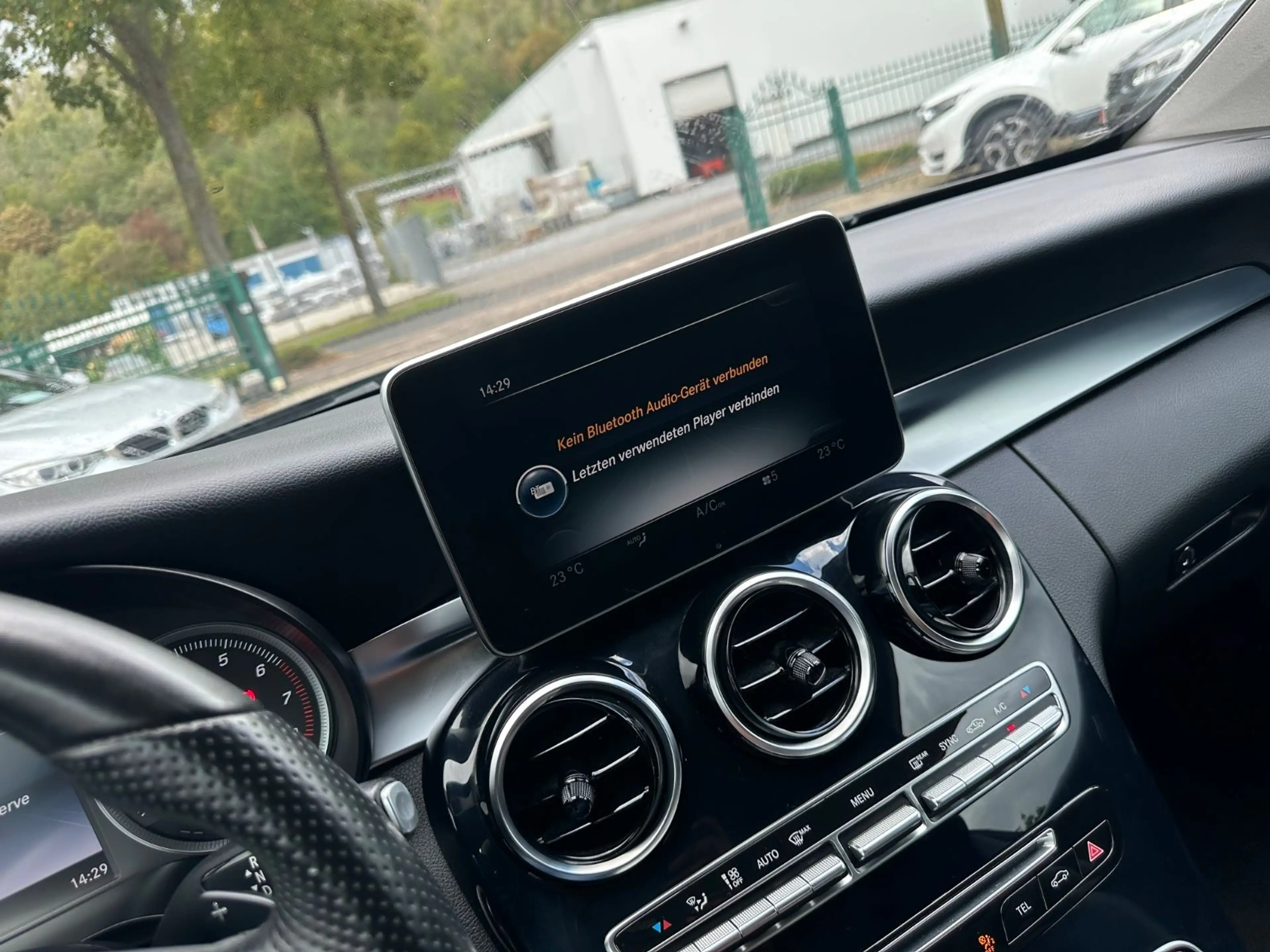 Mercedes-Benz C 200 Coupe Aut. 2.Hd Navi LED Kam SHZ Temp 18" — photo 18