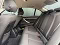 BMW 320 d X-DRIVE AUTOMATIK HEAD-UP/R-KAM/LED/NAVI Schwarz - thumbnail 18