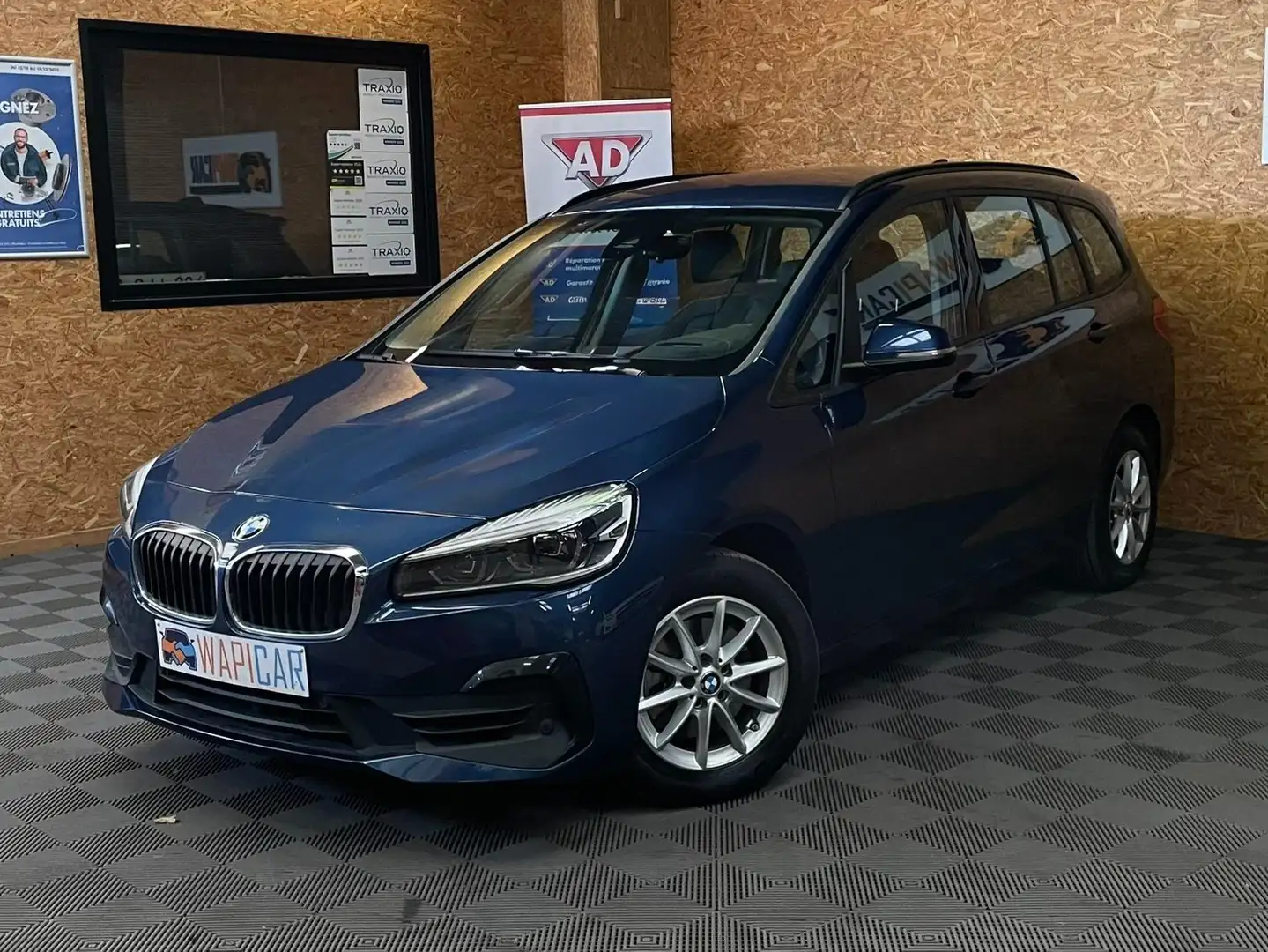 BMW 218 GranTourer 218i *Cuir chauffant*Navi*Caméra* Blauw - 2