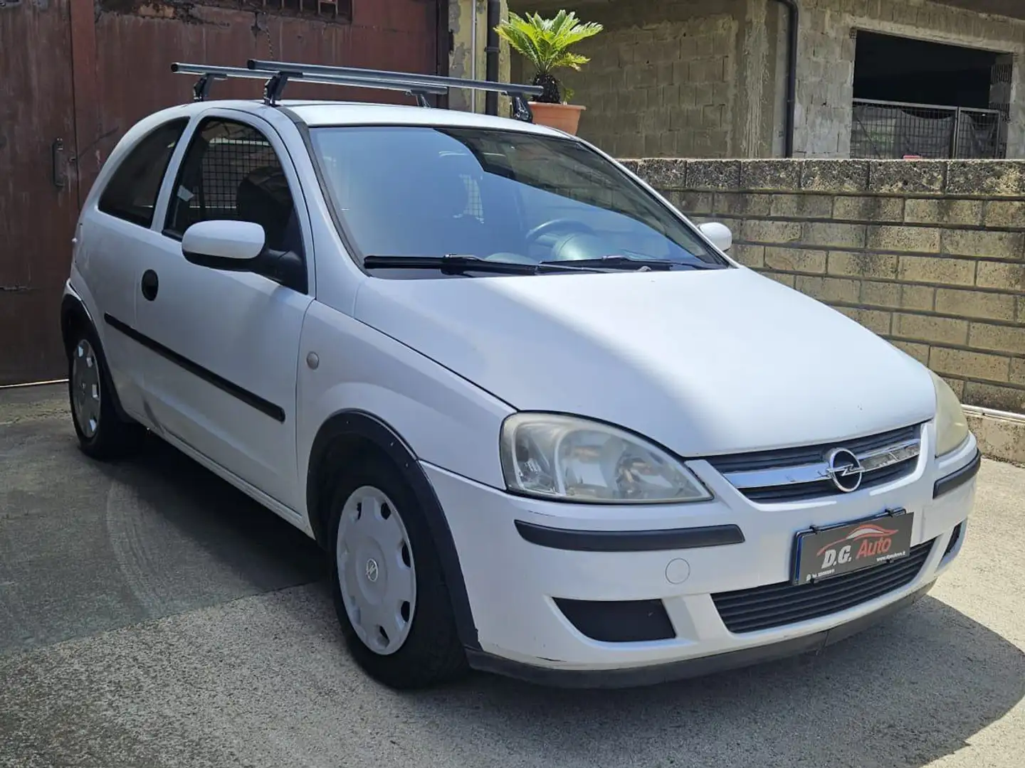Opel Corsa 3p 1.3 cdti Club Wit - 1