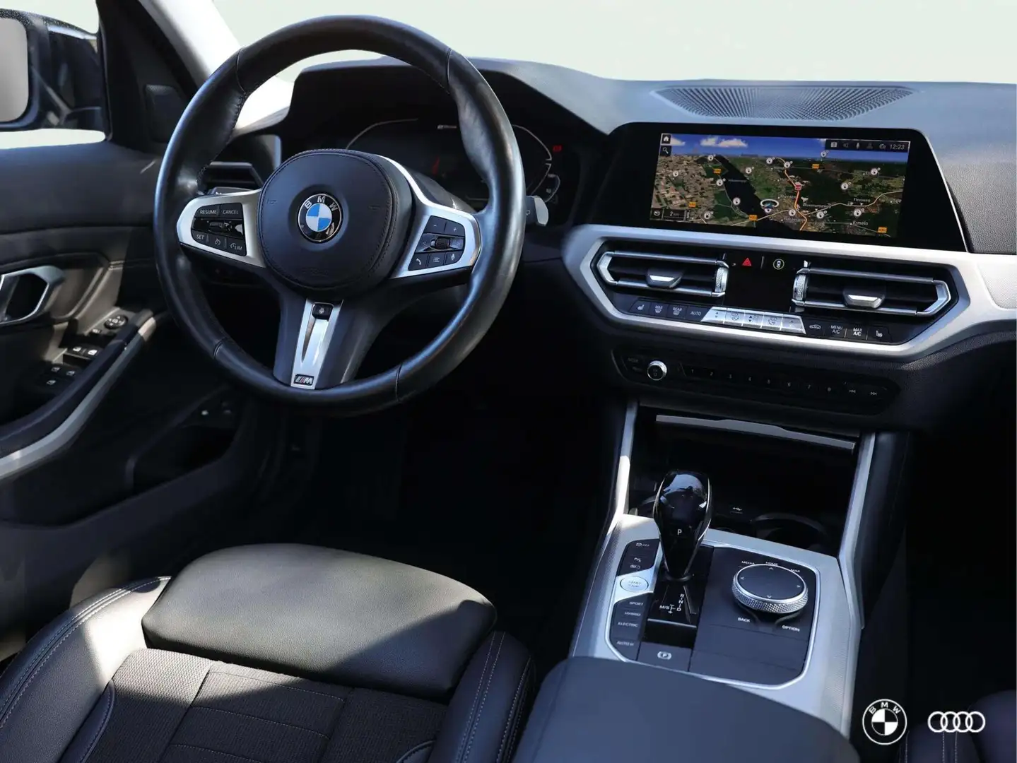 BMW 320 320e SPORT LINE / SPORTSEAT / MSPORT ST. / STOELVW Zwart - 2