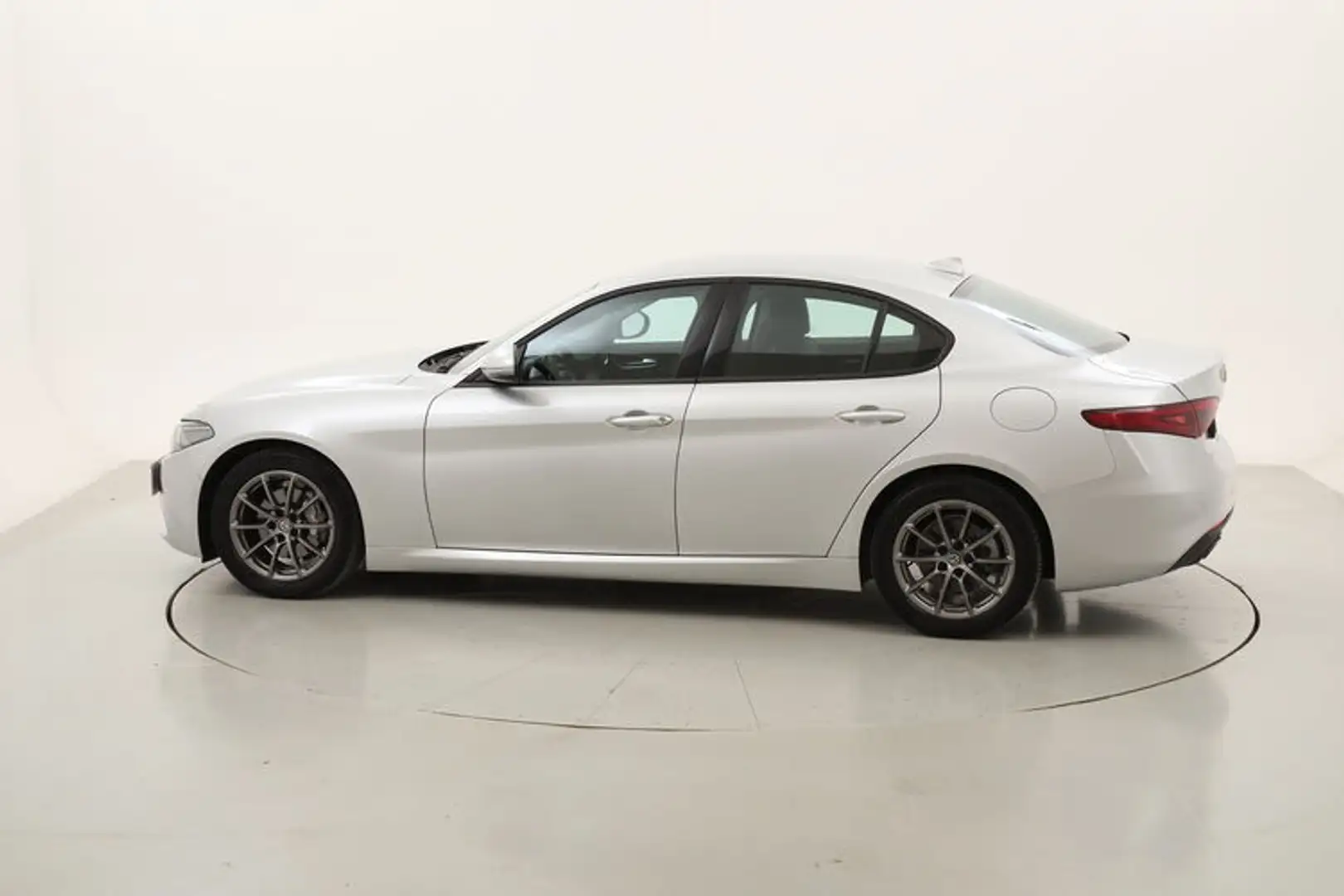 Alfa Romeo Giulia Business AT8 2.1 Diesel 160CV Argent - 2