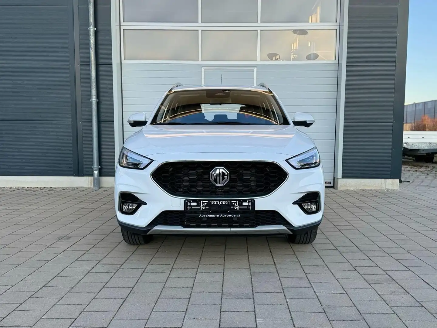 MG ZS ZS Luxury CARPLAY/NAVI/GARANTIE Weiß - 2