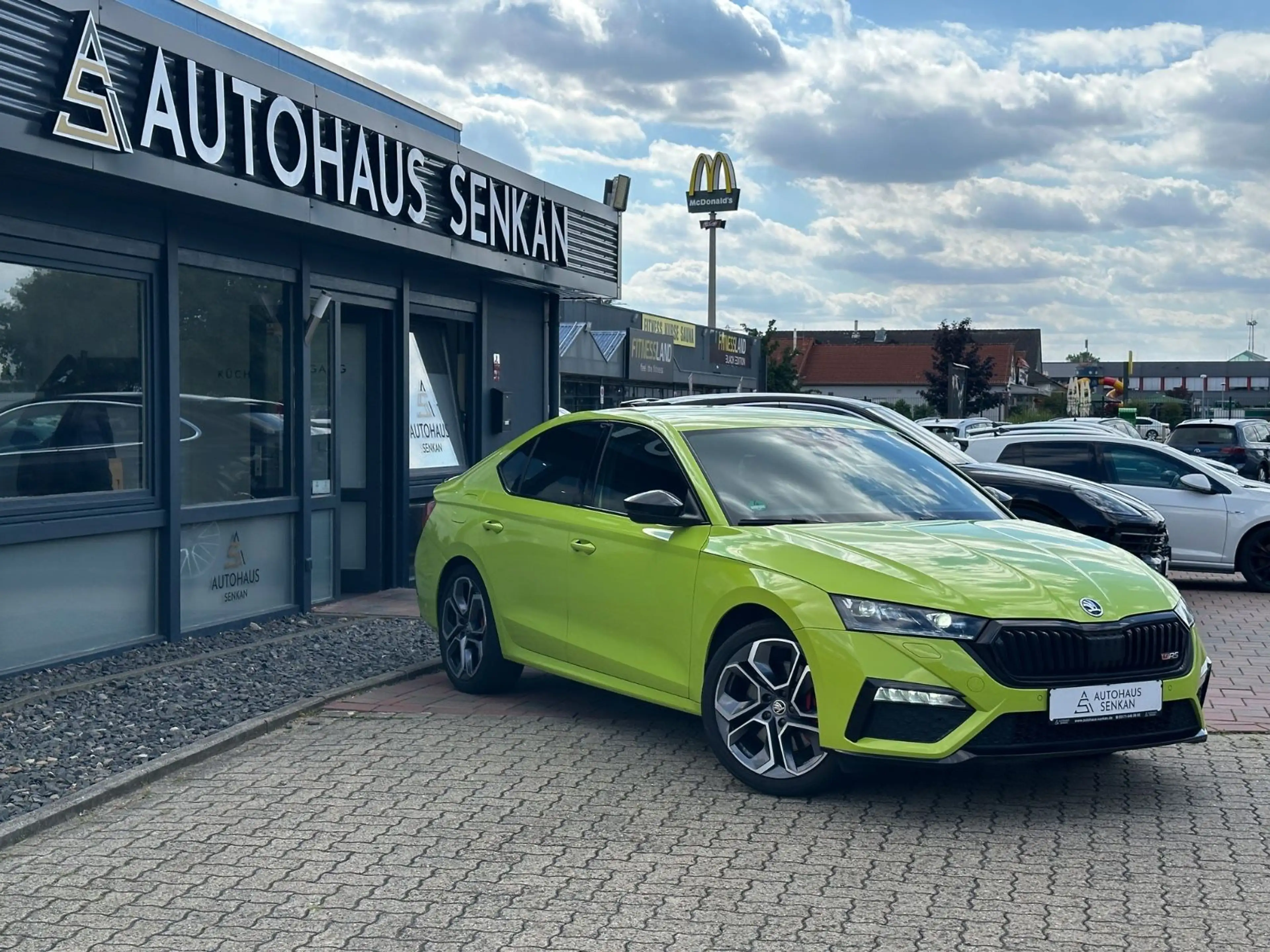 Skoda Octavia 2.0 TSI RS Lim.*STANDH*MATRIX*HUD*AHK*