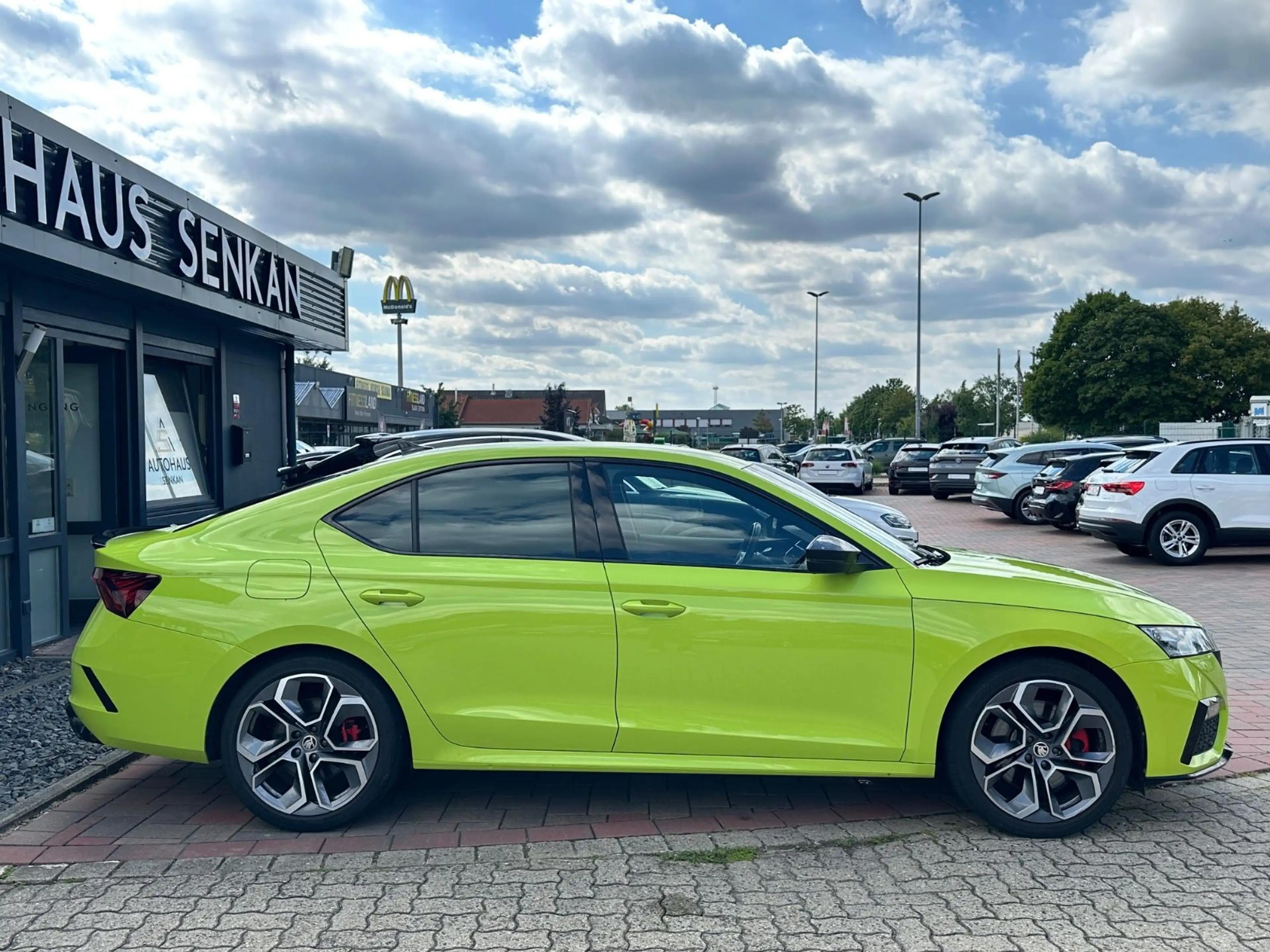 Skoda Octavia 2.0 TSI RS Lim.*STANDH*MATRIX*HUD*AHK* — photo 6