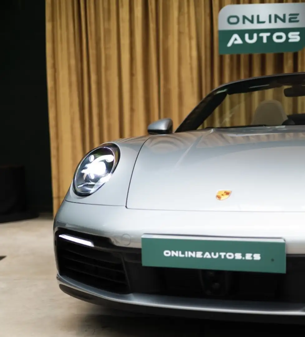 Porsche 992 Carrera 4S Cabriolet Grigio - 2