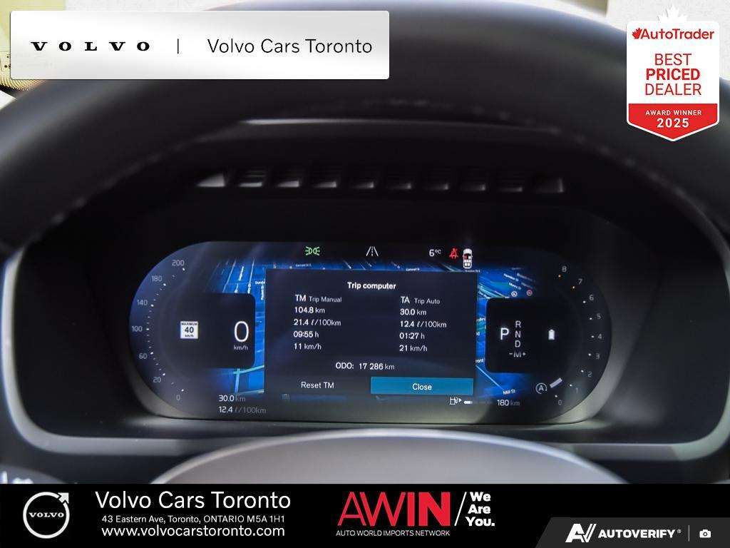 2026 Volvo XC90 B6 AWD Plus Dark Theme 7-Seater thumb 46