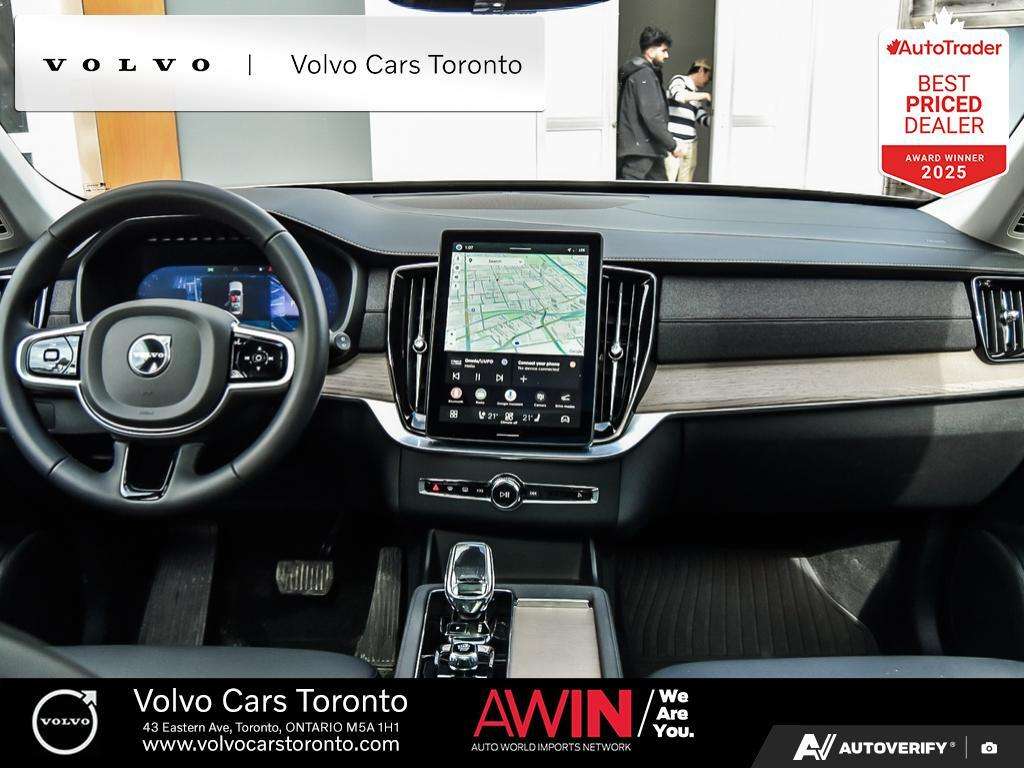 2026 Volvo XC90 B6 AWD Plus Dark Theme 7-Seater thumb 56