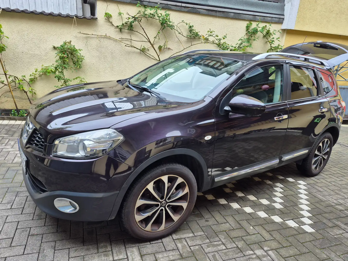 Nissan Qashqai+2 Qashqai+2 1.6 dCi DPF 4x4 Start/Stop I-Way Noir - 1