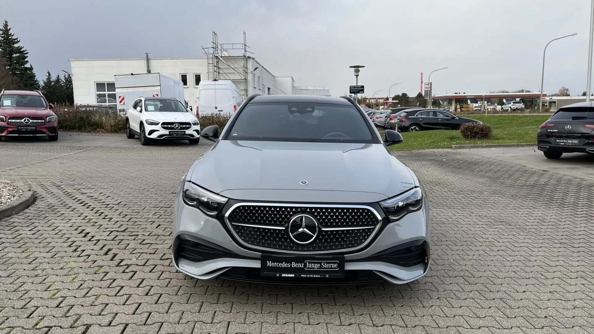 Mercedes-Benz E 300 E 300 de 4M T AMG.Prem.Plus+Airm+Softcl+SuperScr Gris - 2