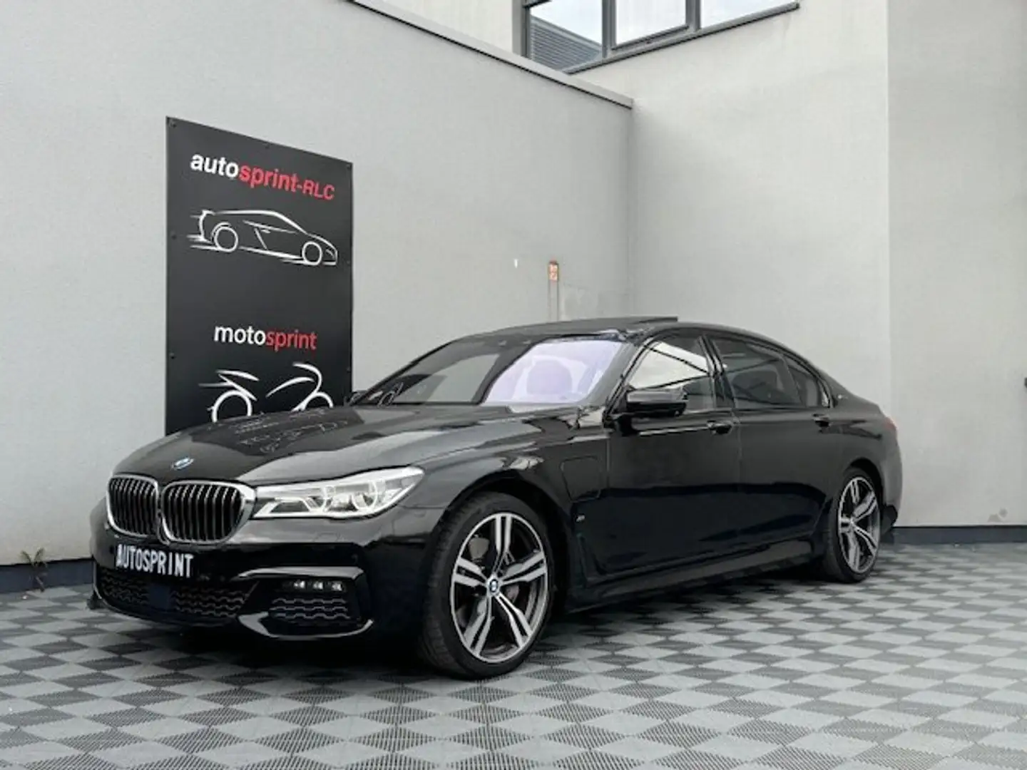 BMW 740 SERIE 7 G12 (xDrive iPerformance 326 ch M Sport A Noir - 1