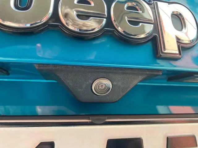 Jeep Renegade view 14