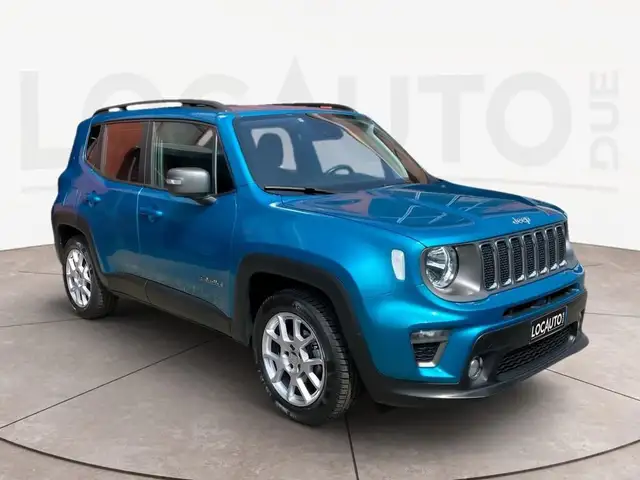Jeep Renegade view 3