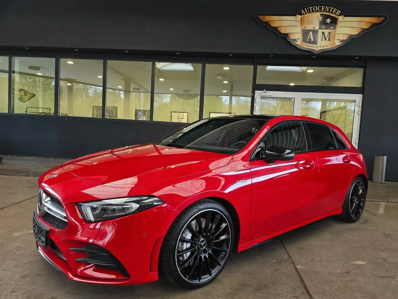 Mercedes-Benz A 35 AMG