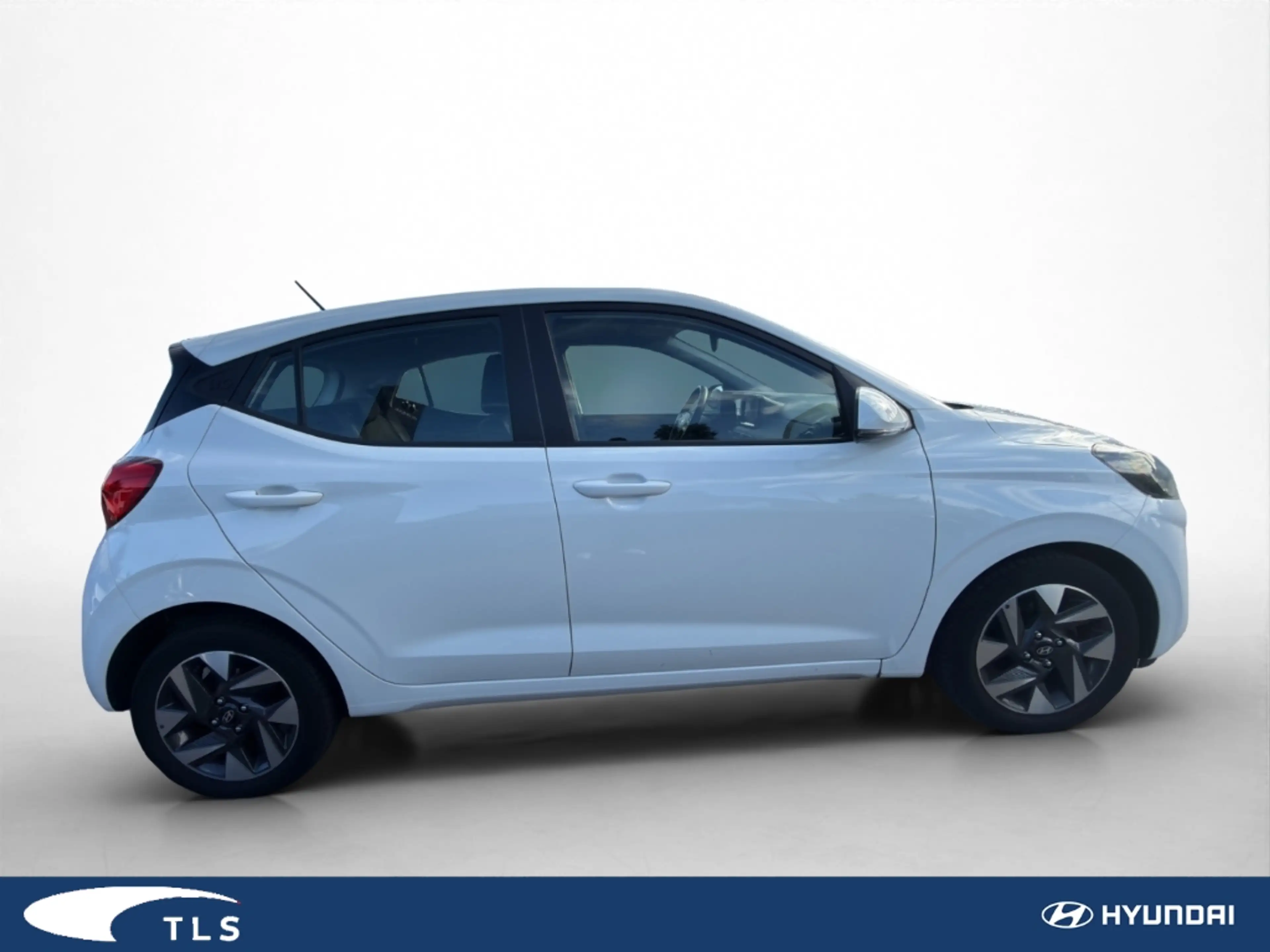 Hyundai i10 Trend Navi Apple CarPlay Android Auto Klimaautom M — photo 8