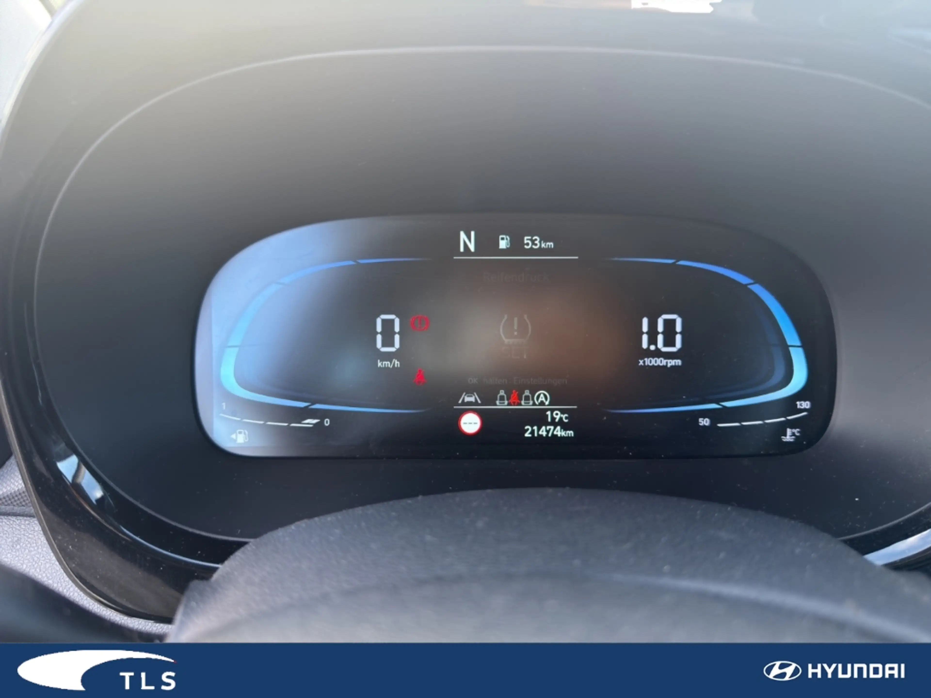 Hyundai i10 Trend Navi Apple CarPlay Android Auto Klimaautom M — photo 12