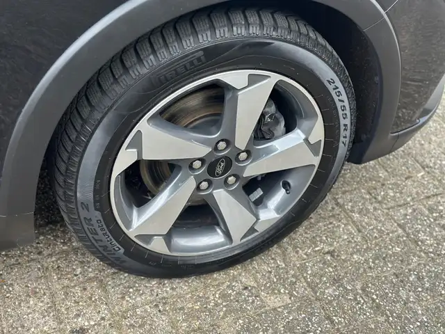 Ford Focus view 11