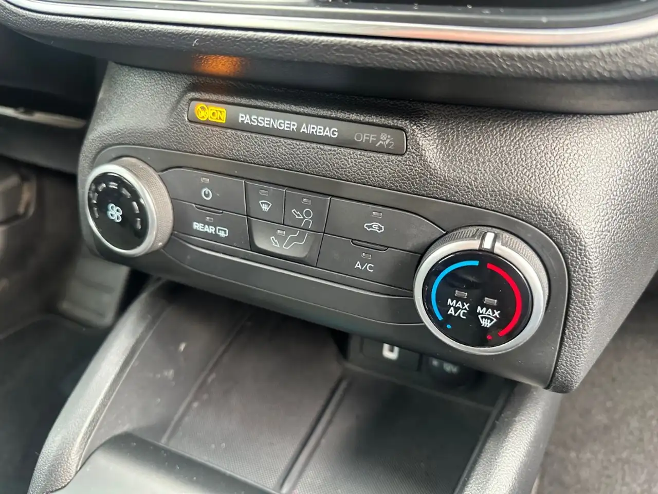 Ford Focus 1.0 Ecoboost Wagon Active Business '' Trekhaak C, миниатюра 22
