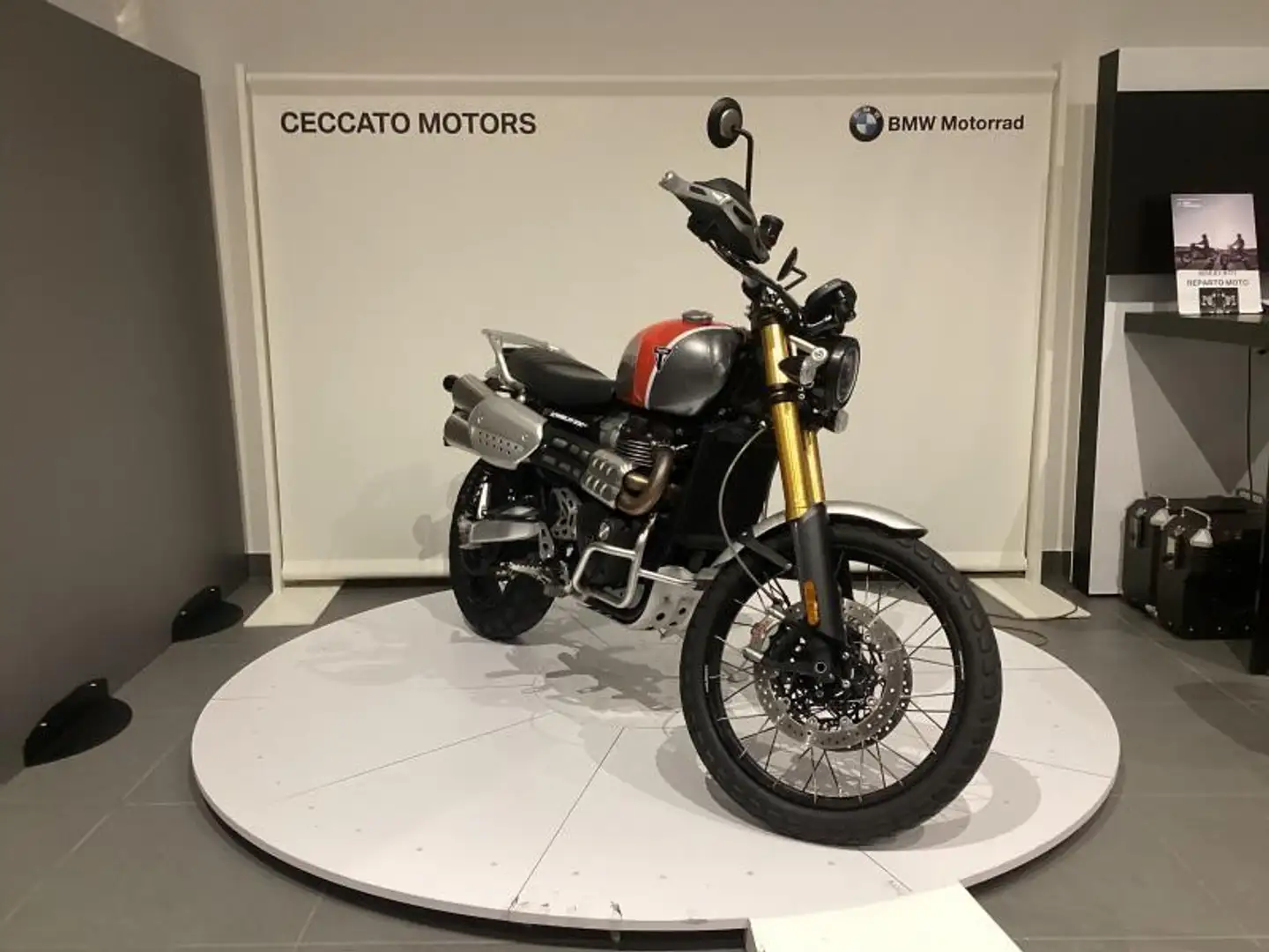 Triumph Scrambler 1200 XE Abs my21 Alb - 1