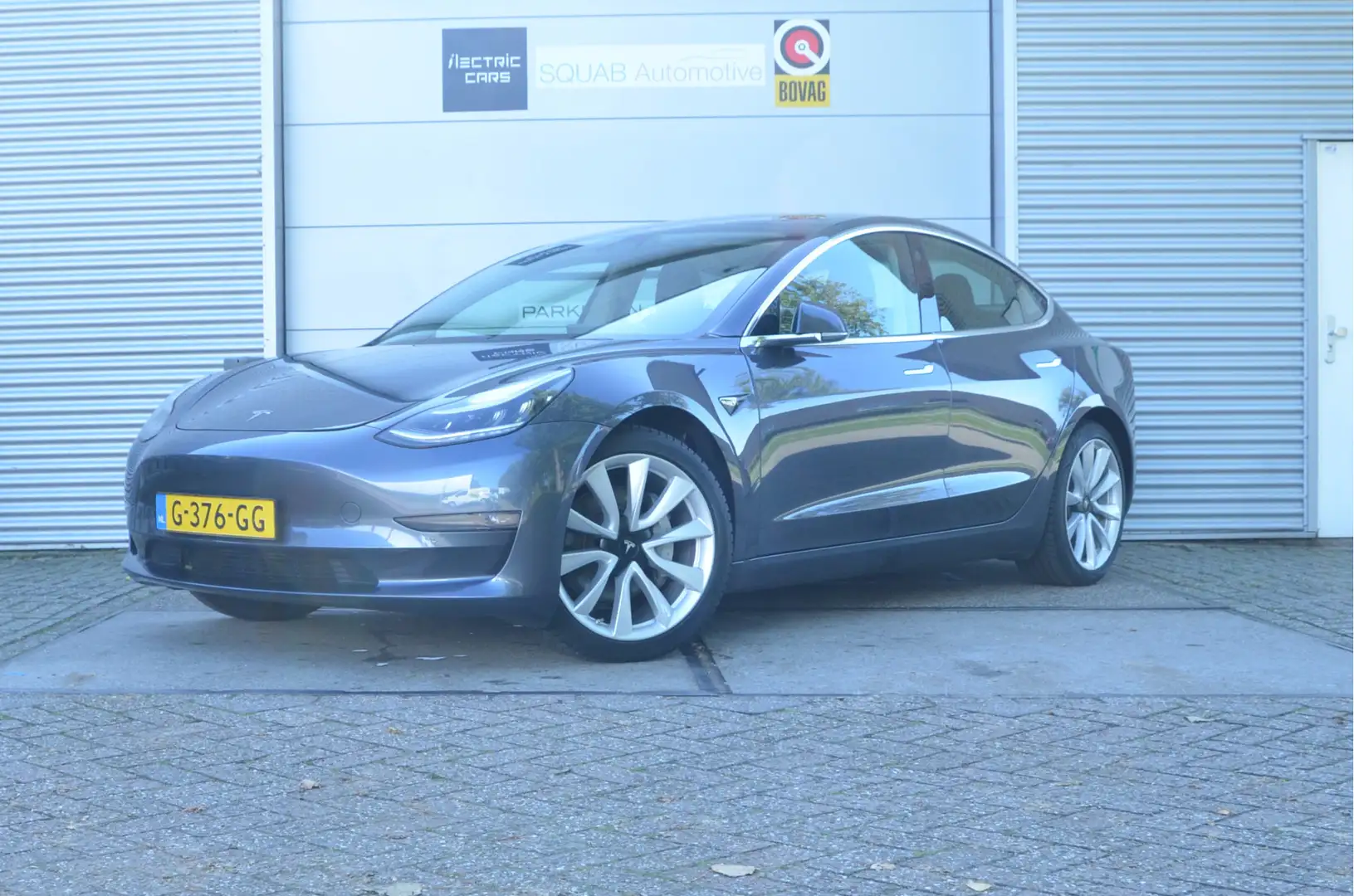 Tesla Model 3 Long Range AWD 75 kWh AutoPilot Grijs - 1