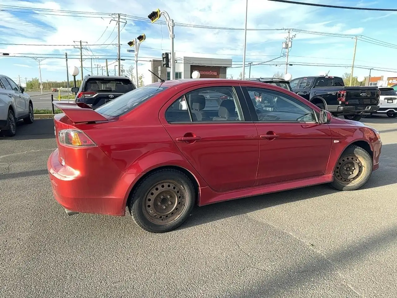 Mitsubishi Lancer снимка Mitsubishi Lancer