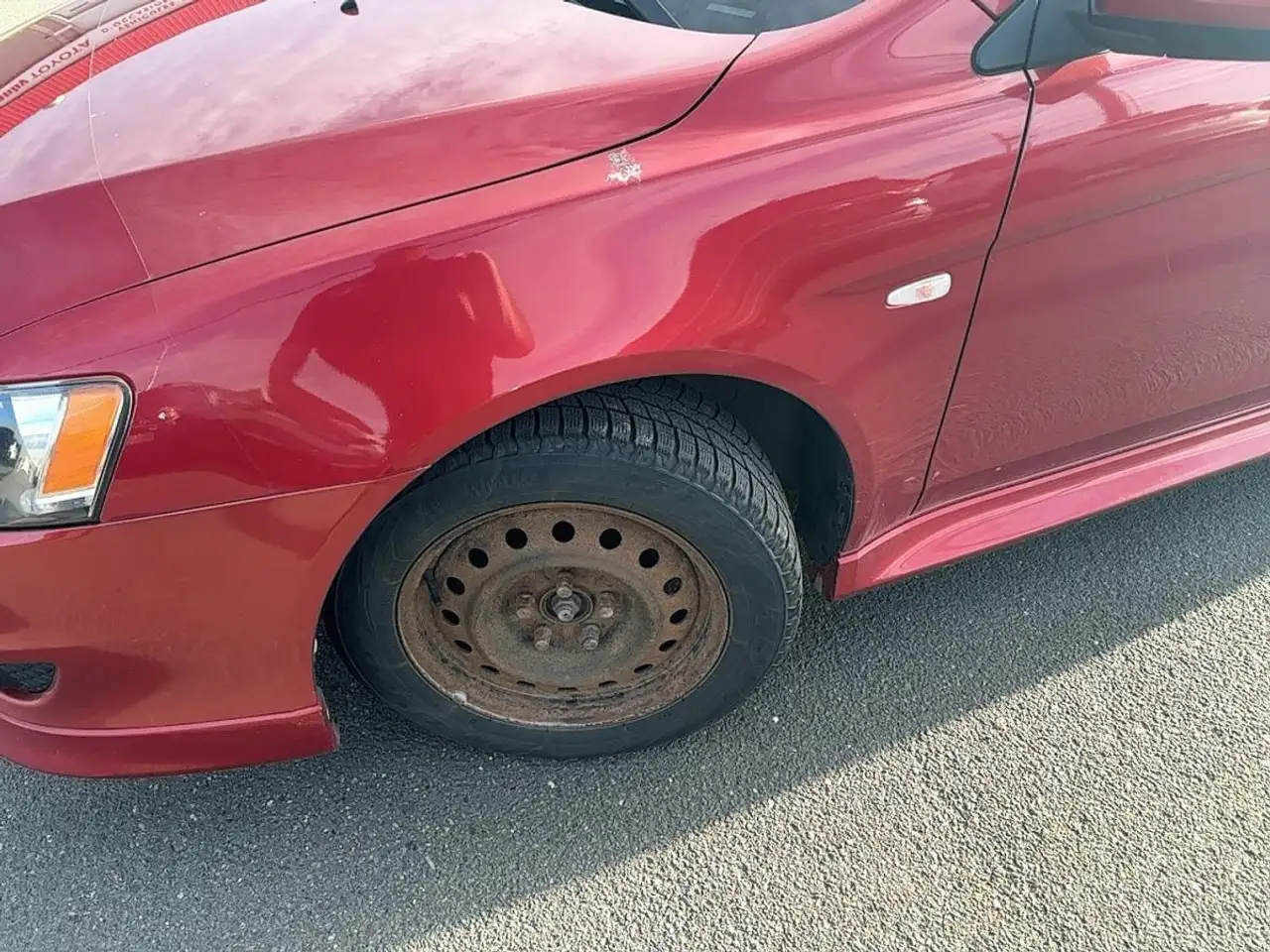 Mitsubishi Lancer снимка Mitsubishi Lancer
