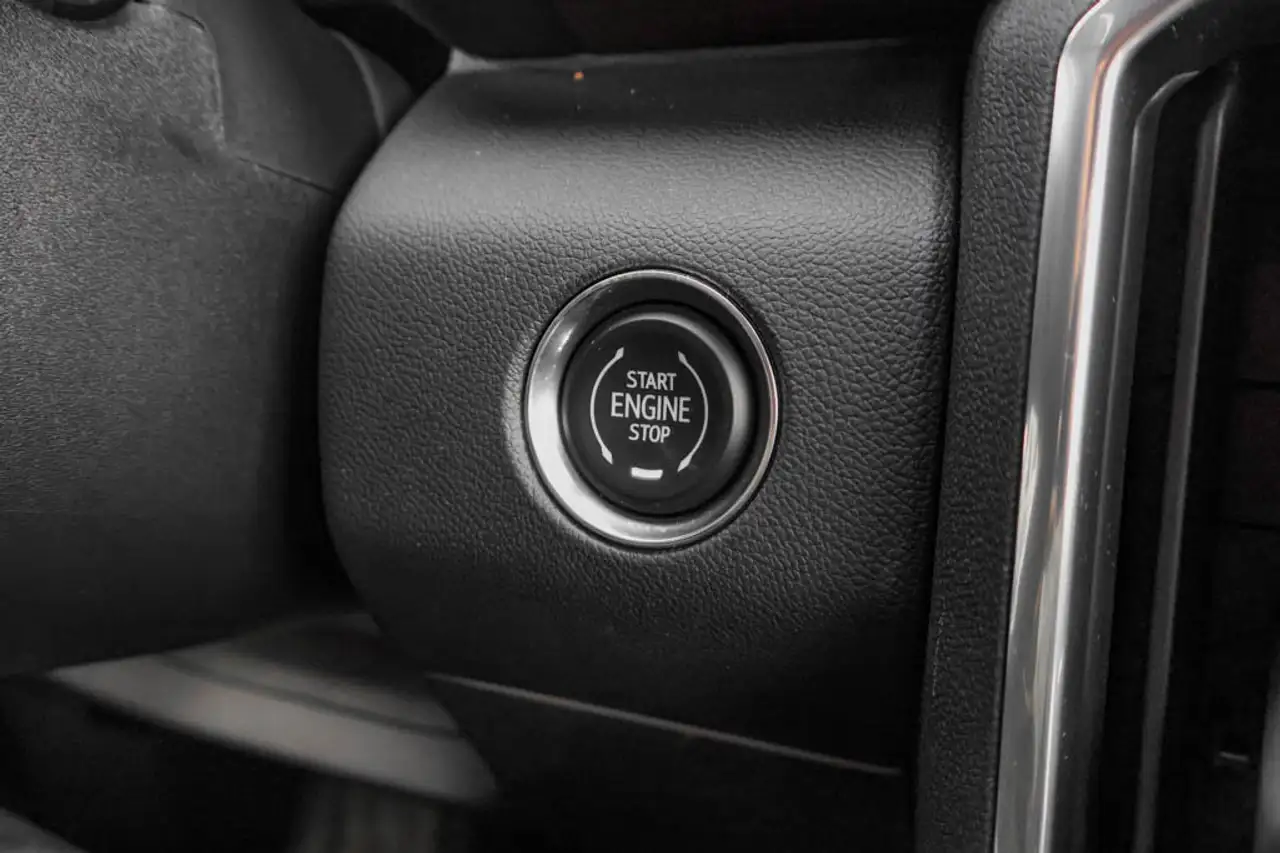 GMC Acadia снимка GMC Acadia