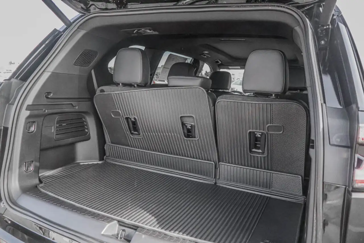 GMC Acadia снимка GMC Acadia