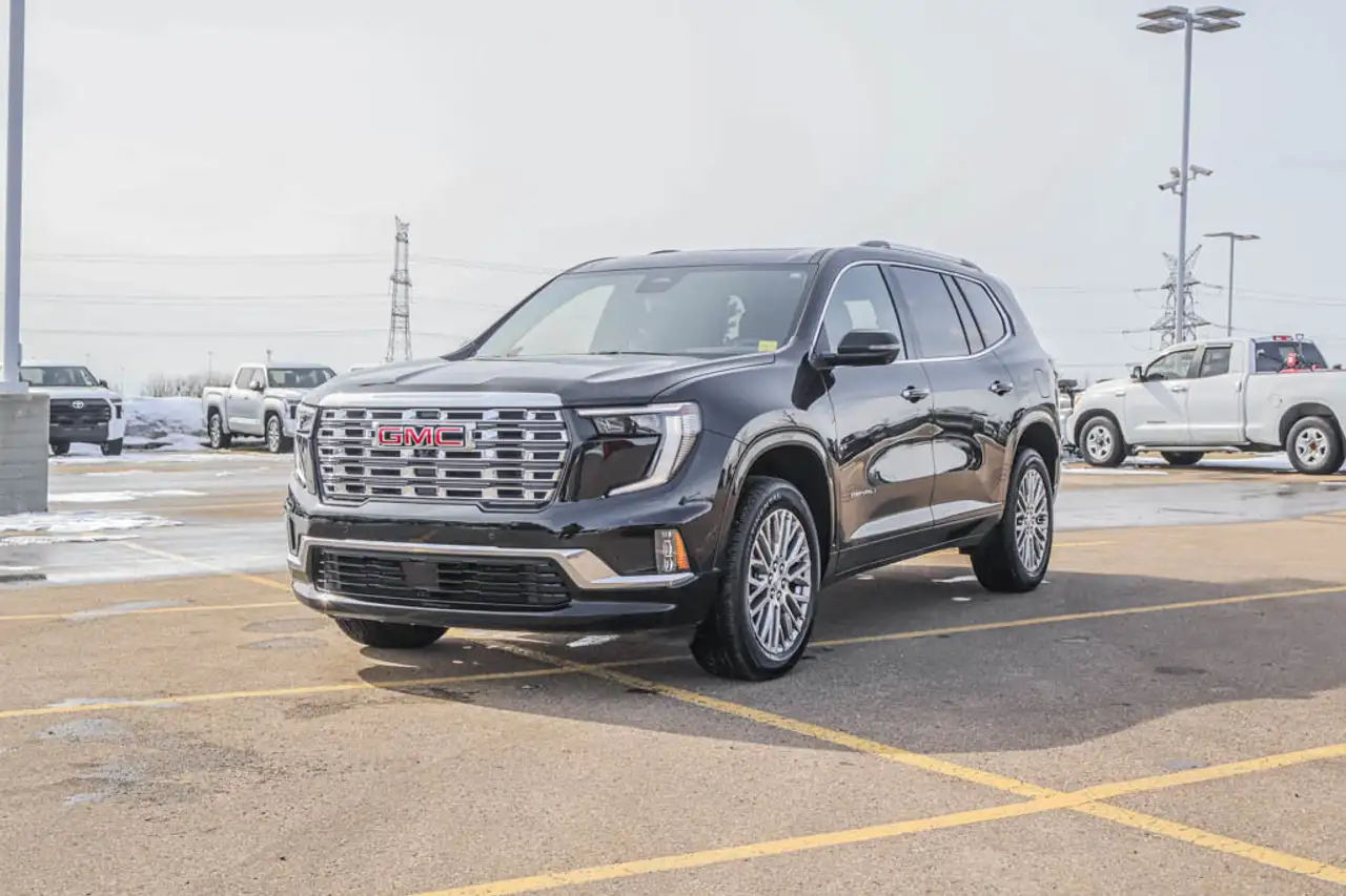 GMC Acadia снимка GMC Acadia
