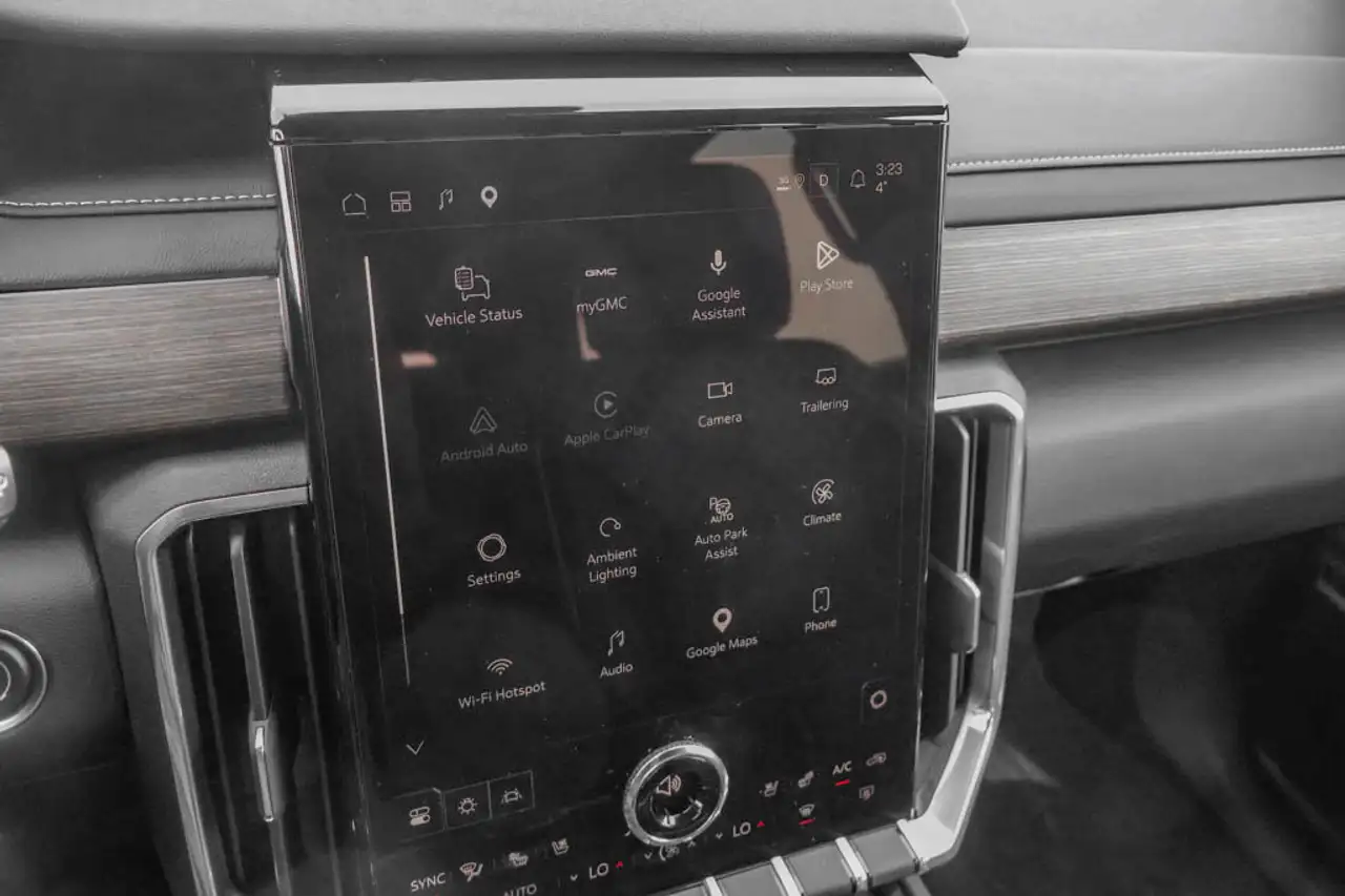 GMC Acadia снимка GMC Acadia