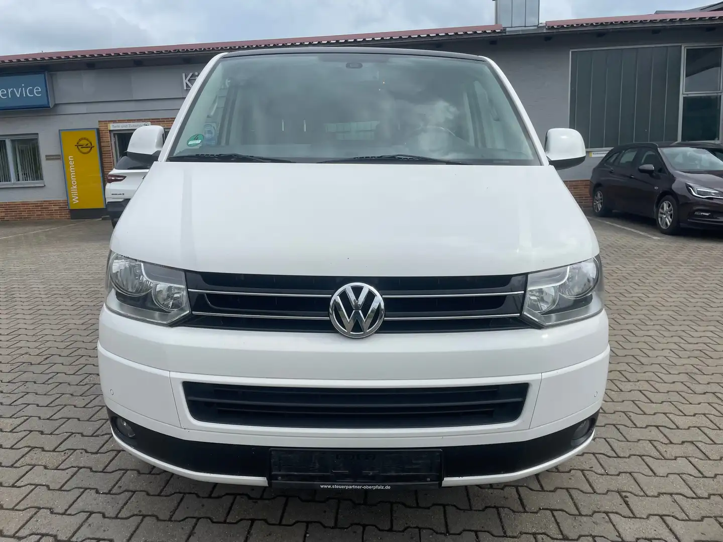 Volkswagen T5 Multivan Transporter T5 TDI (BiTDI) DSG Edition 25 Weiß - 2