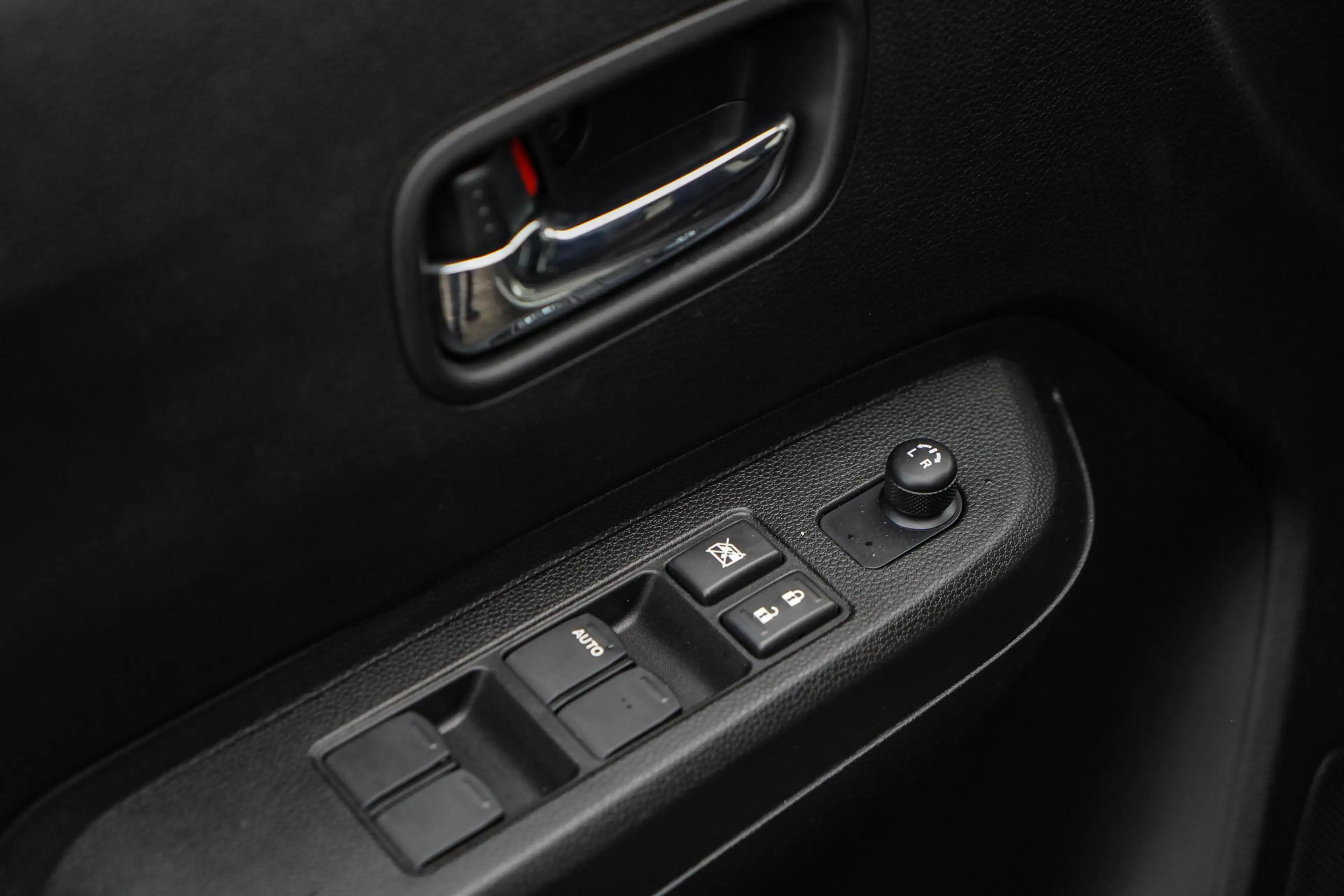 Suzuki Ignis 1.2 Smart Hybrid Style / Nederlandse Auto / Naviga — photo 14