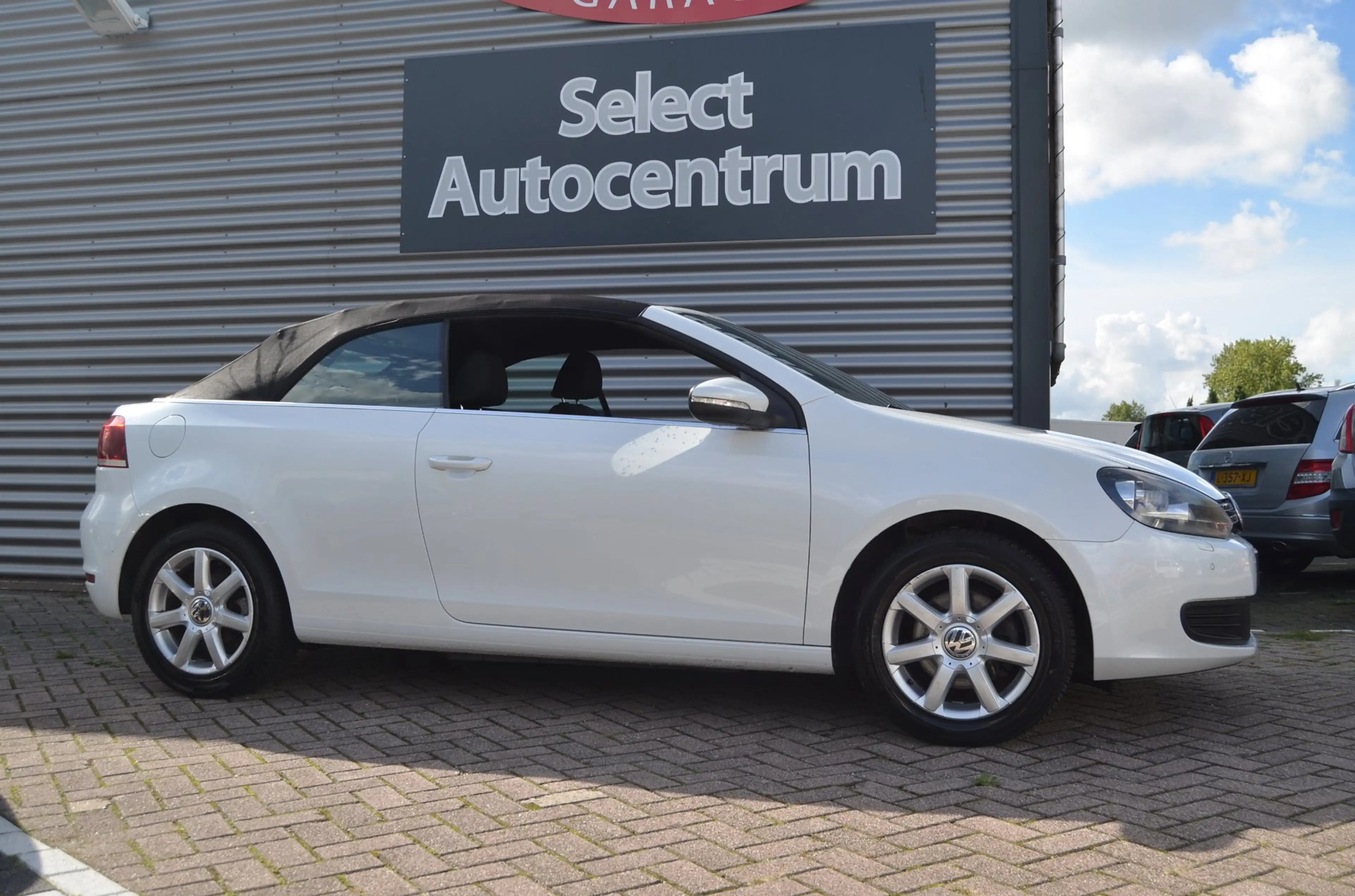 Volkswagen Golf Cabriolet 1.2 TSI BlueMotion|STOELVERW.|CARPLAY-NAVI|BLUETOO — photo 5