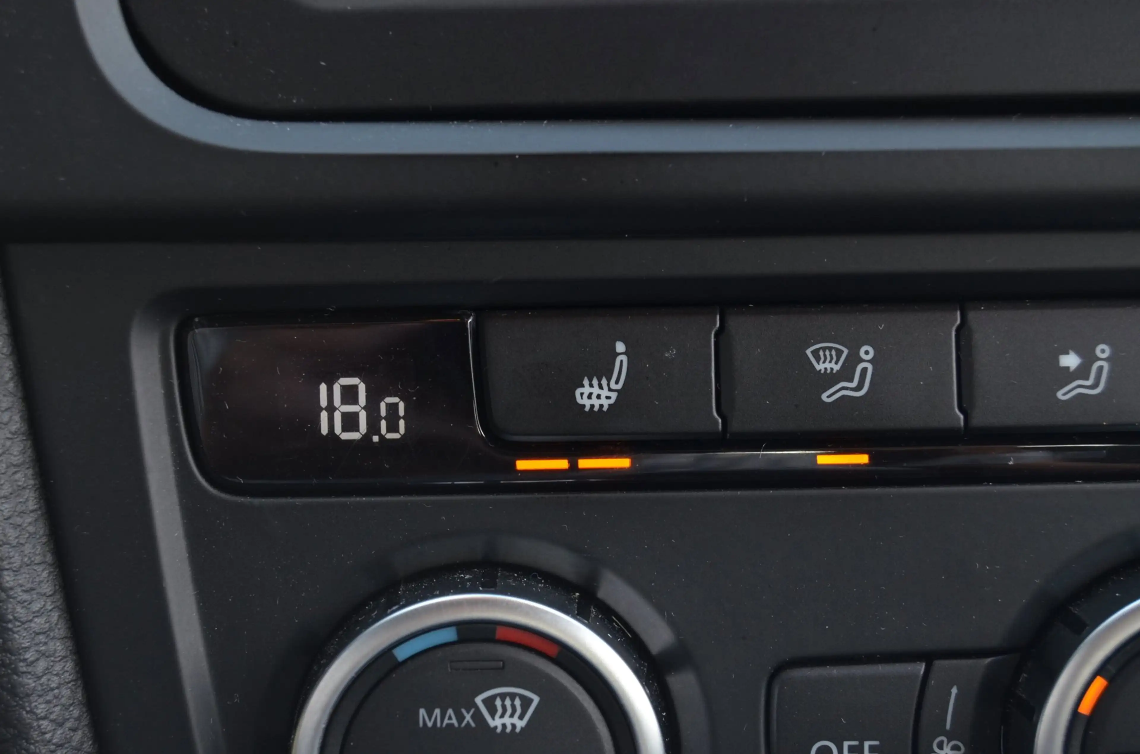 Volkswagen Golf Cabriolet 1.2 TSI BlueMotion|STOELVERW.|CARPLAY-NAVI|BLUETOO — photo 19