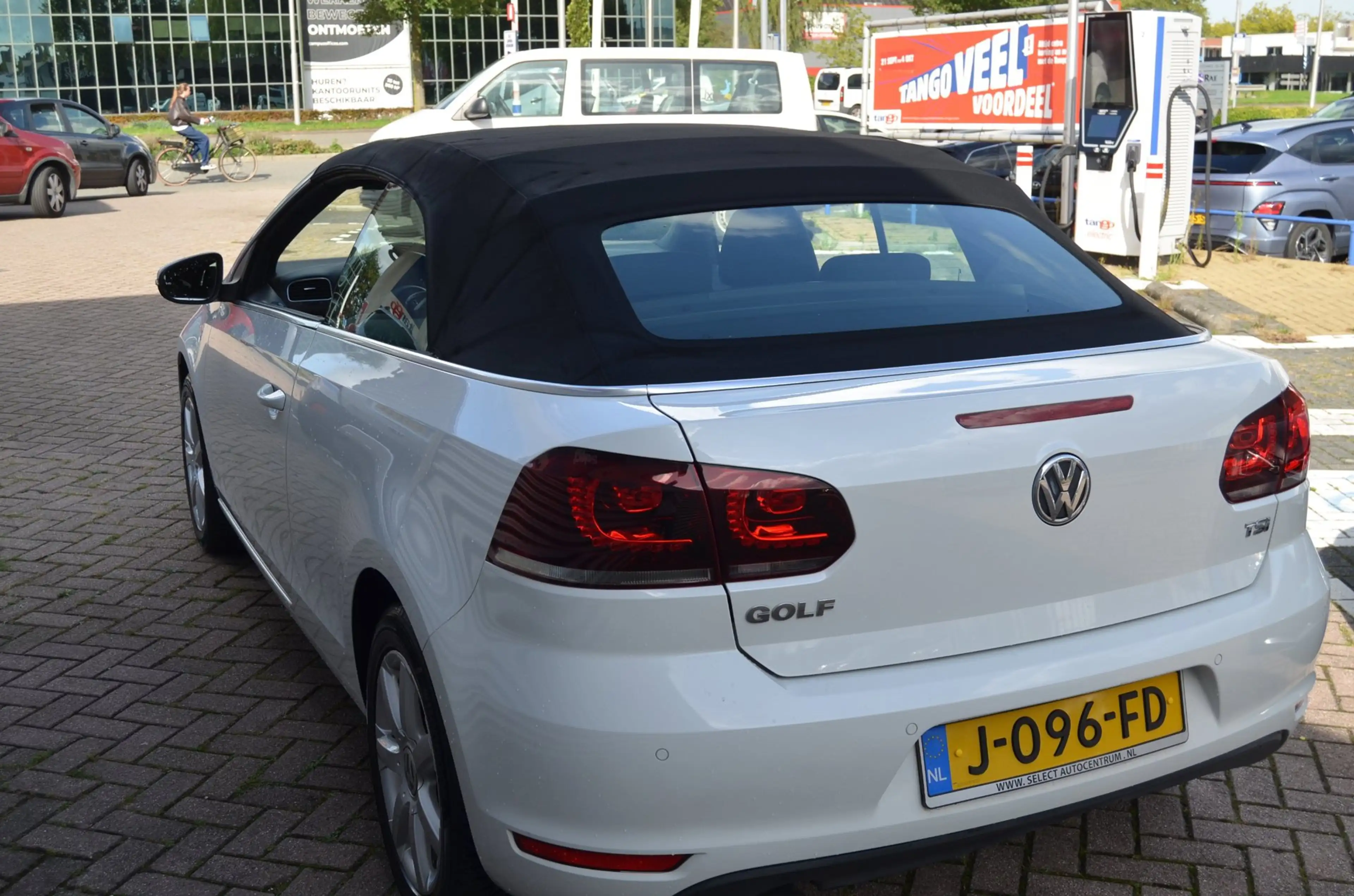 Volkswagen Golf Cabriolet 1.2 TSI BlueMotion|STOELVERW.|CARPLAY-NAVI|BLUETOO — photo 7