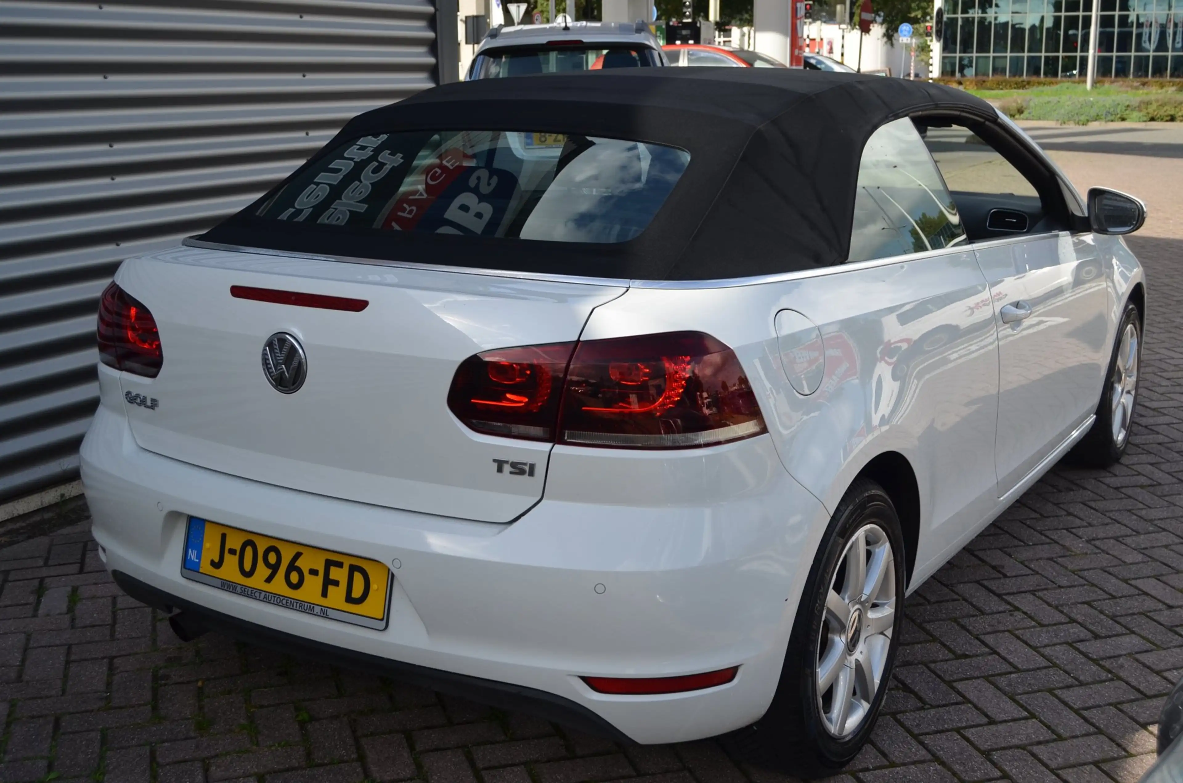 Volkswagen Golf Cabriolet 1.2 TSI BlueMotion|STOELVERW.|CARPLAY-NAVI|BLUETOO — photo 6