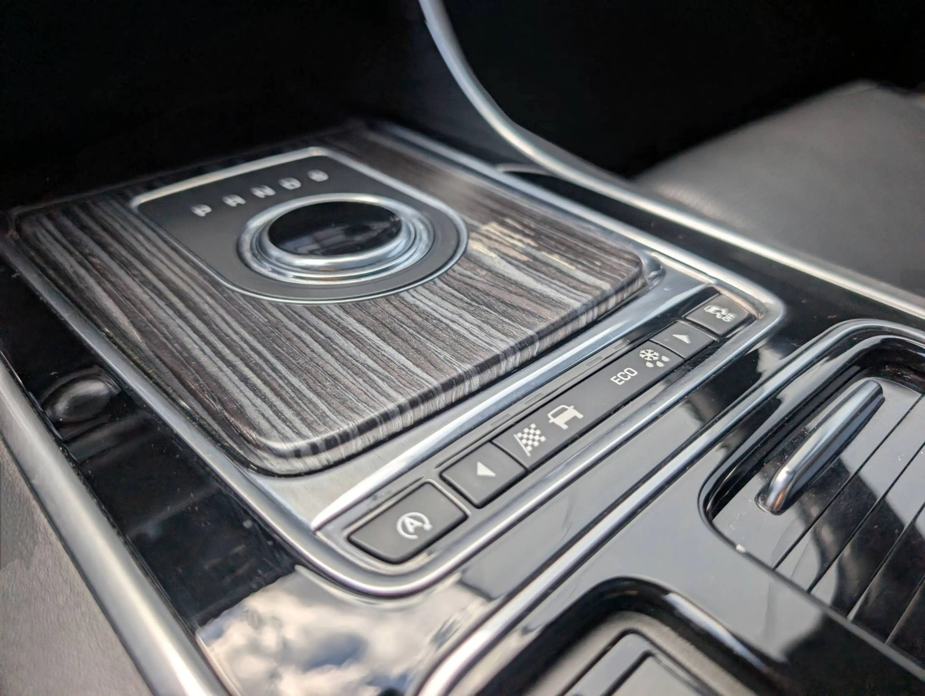 Jaguar XF S AWD"Leder, Navi, Panorama, R-Sport, LED" — photo 22