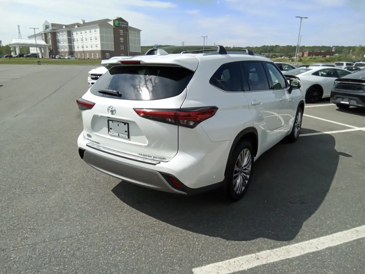 Toyota Highlander снимка Toyota Highlander