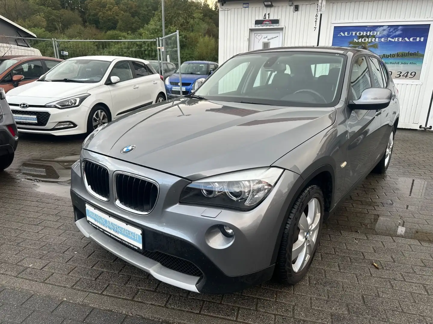 BMW X1 Baureihe X1 sDrive 18i Gris - 1