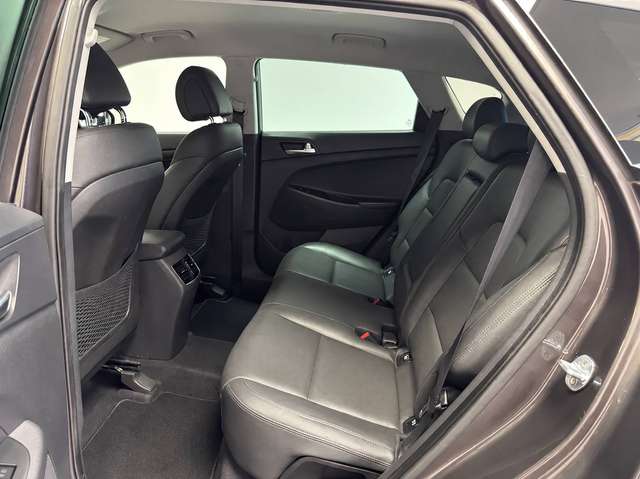 Hyundai TUCSON — photo 15