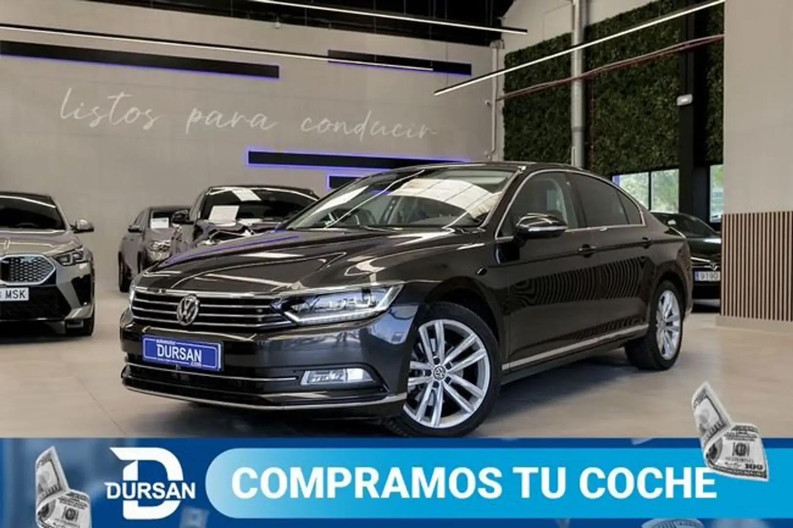 Volkswagen Passat Sport 1.8 TSI 132kW 180CV DSG Gris - 1