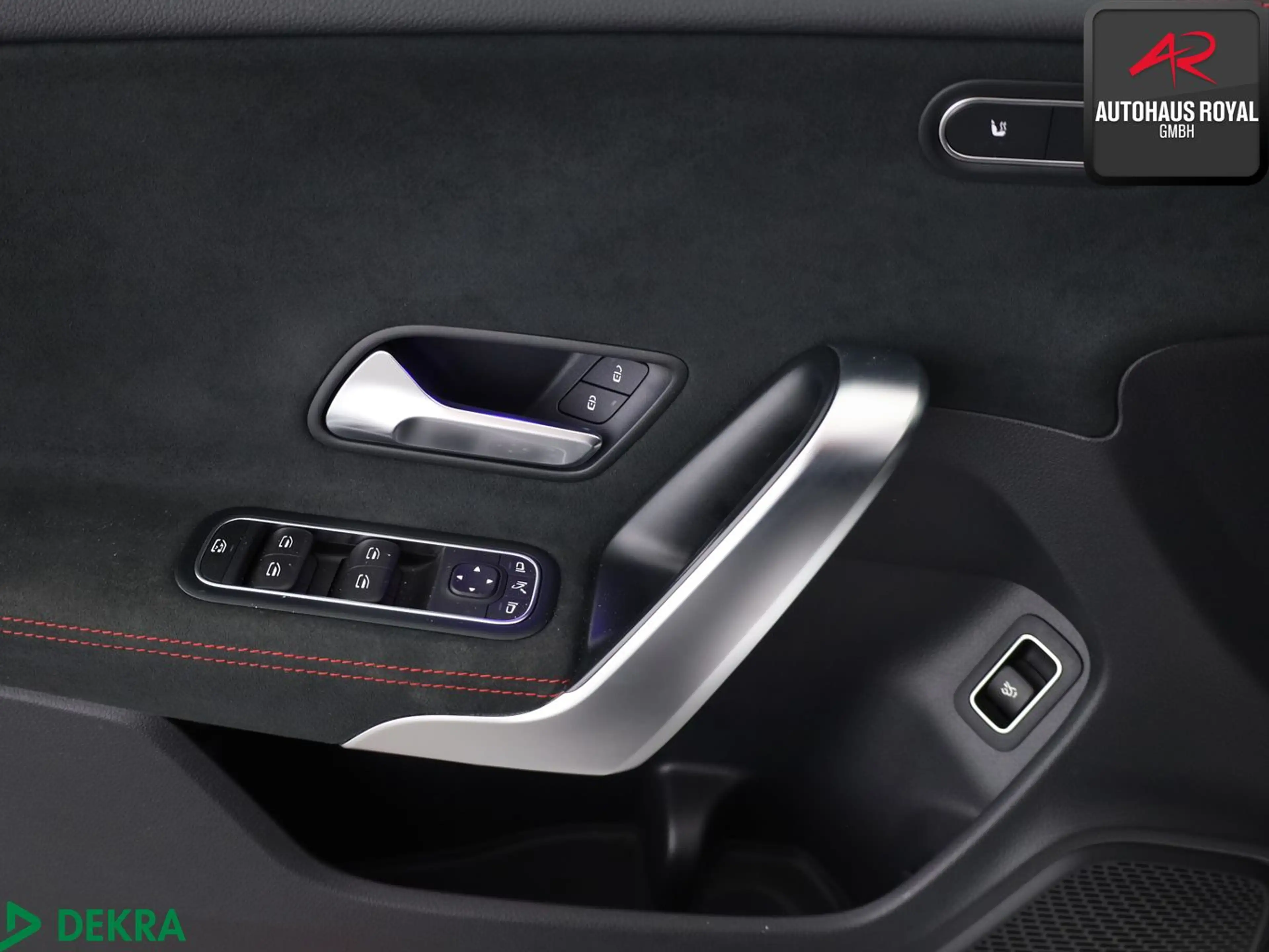Mercedes-Benz CLA 200 Coupe AMG NIGHT PANO,KEYLESS,DISTRO,SH — photo 14