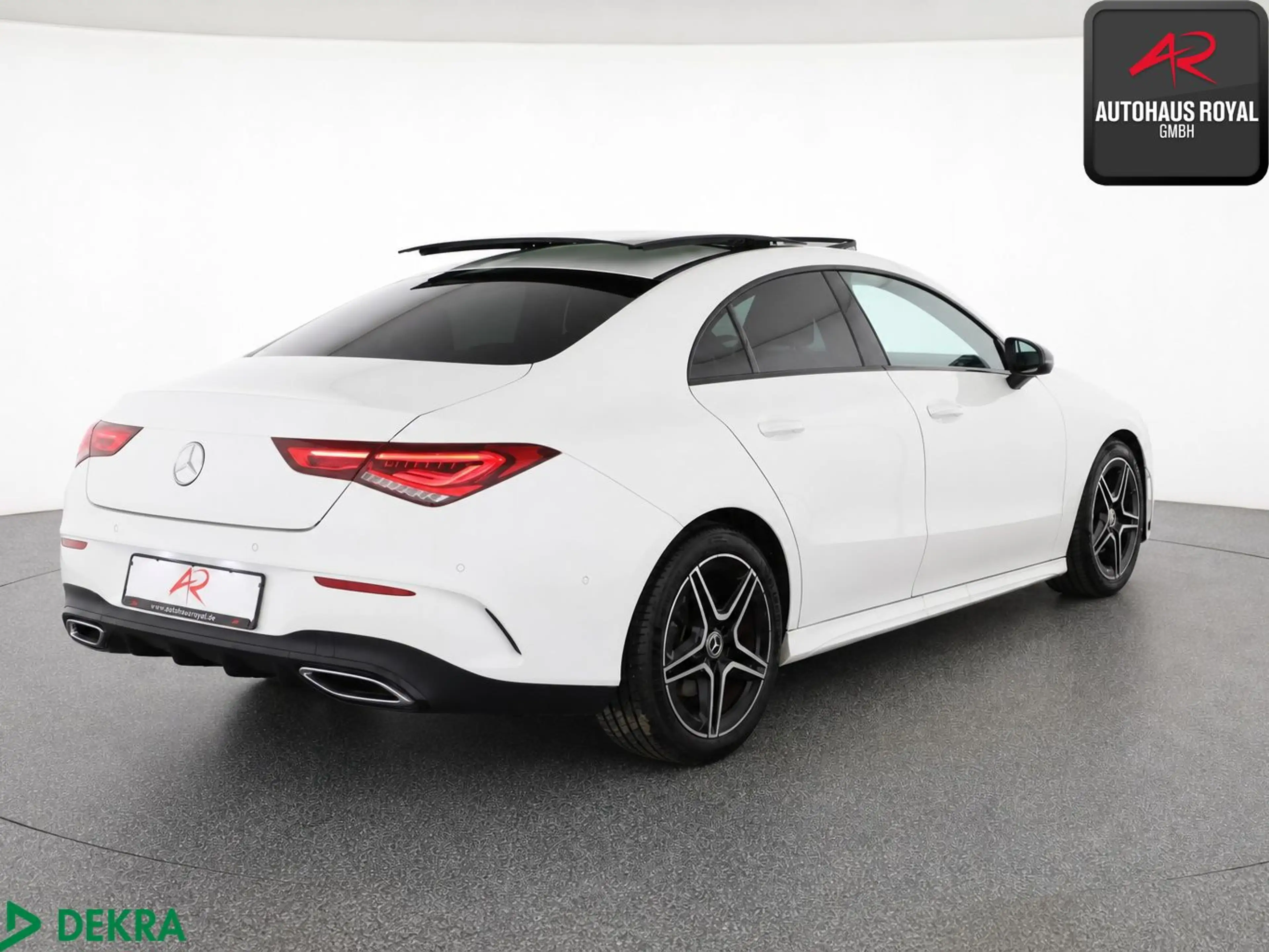 Mercedes-Benz CLA 200 Coupe AMG NIGHT PANO,KEYLESS,DISTRO,SH — photo 5