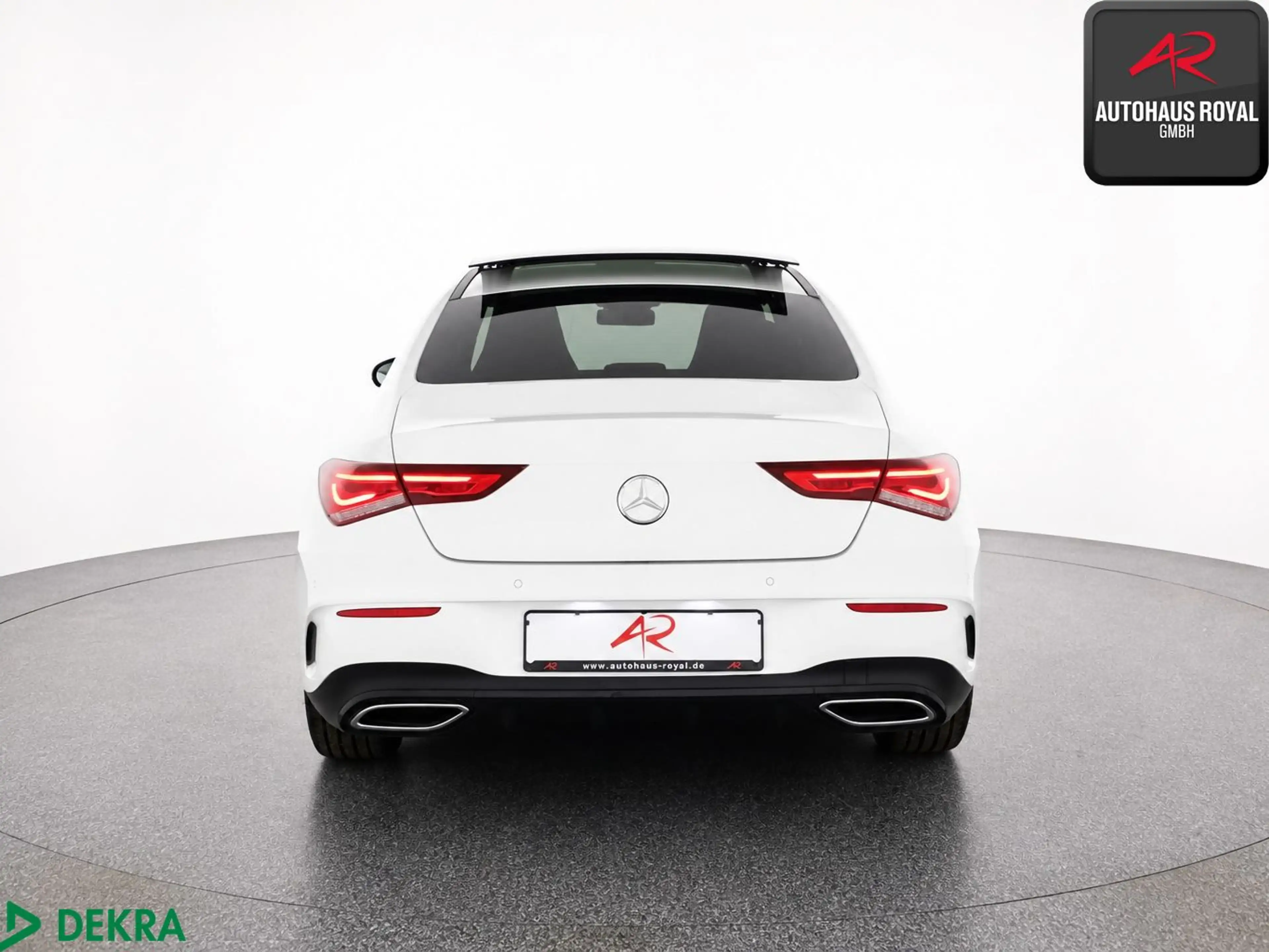 Mercedes-Benz CLA 200 Coupe AMG NIGHT PANO,KEYLESS,DISTRO,SH — photo 4