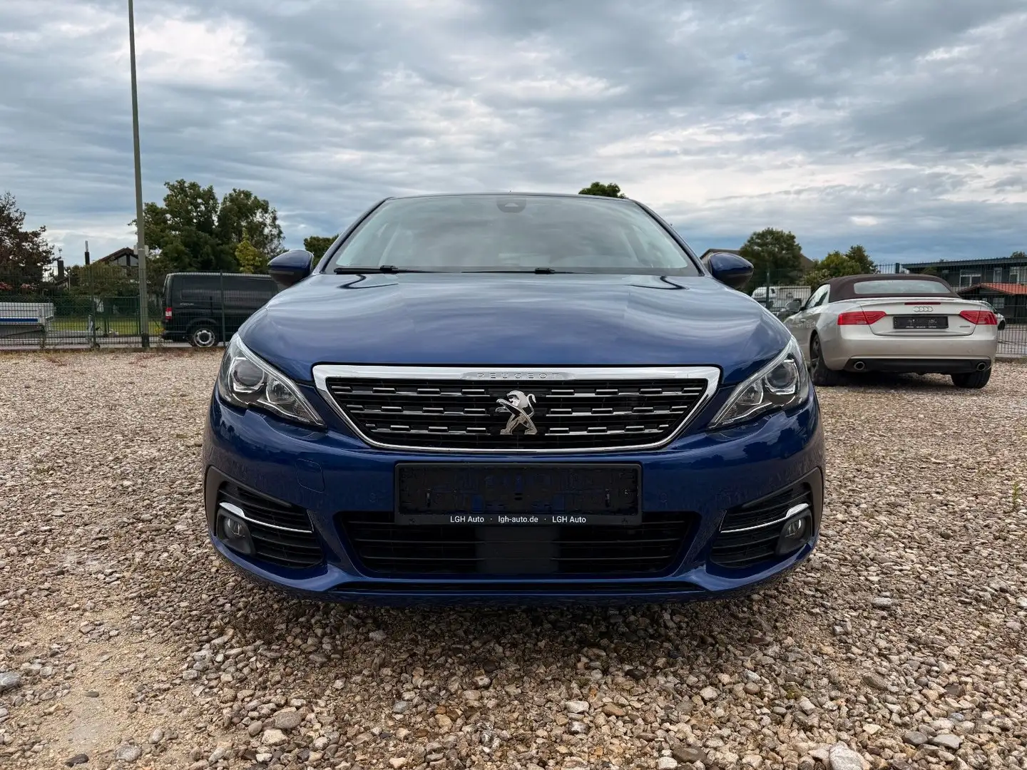Peugeot 308 Tech Edition 8 EAT NEU Service, TÜV Blau - 2