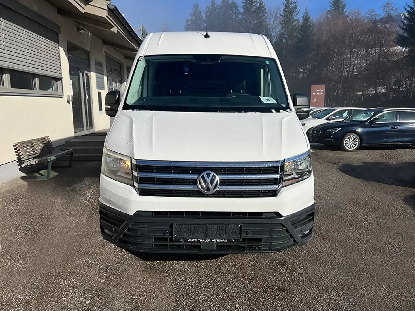 Volkswagen Crafter 35 Kasten MR L3H3 2,0-I-TDI Weiß - 2