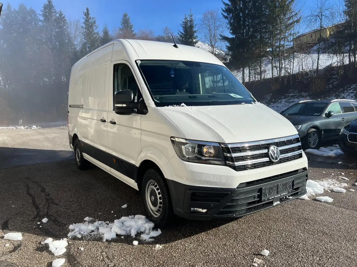 Volkswagen Crafter 35 Kasten MR L3H3 2,0-I-TDI Weiß - 1