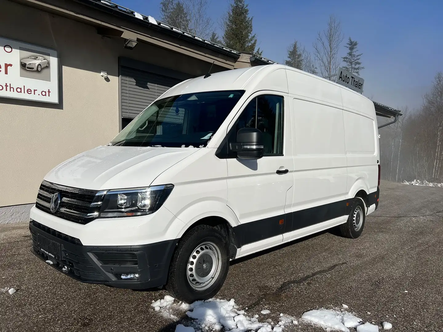 Volkswagen Crafter 35 Kasten MR L3H3 2,0-I-TDI Weiß - 2