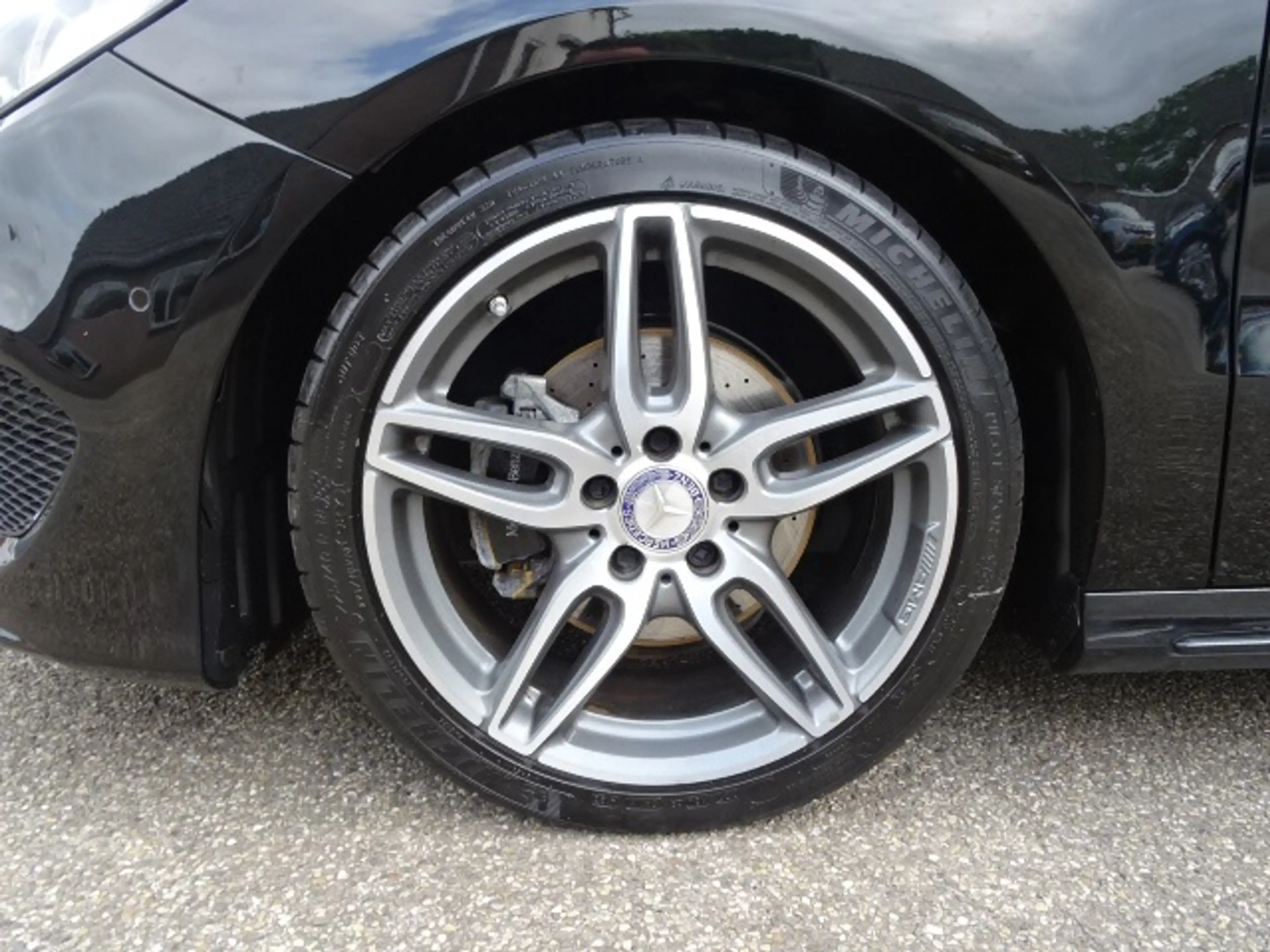 Mercedes-Benz B 180 Business Solution AMG — photo 11